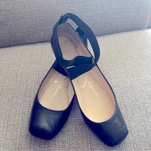 Jessica Simpson black leather ballerina flats